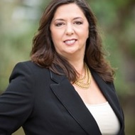 Gloria Sousa expert realtor in Treasure Coast, FL 