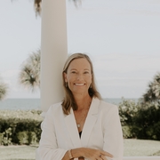 Daina Bertrand expert realtor in Treasure Coast, FL 