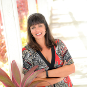 Joti Hahn expert realtor in Treasure Coast, FL 