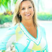 Lori Davis expert realtor in Treasure Coast, FL 
