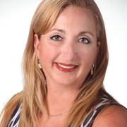 Vanessa Gumm PA expert realtor in Treasure Coast, FL 
