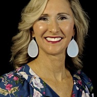 Elizabeth Rinker Fries expert realtor in Treasure Coast, FL 