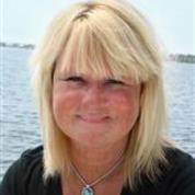 Melinda Mckee expert realtor in Treasure Coast, FL 